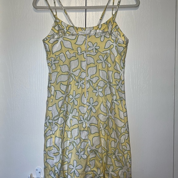 Toes On The Nose Hawaiian Floral Dress - Picture 4 of 9